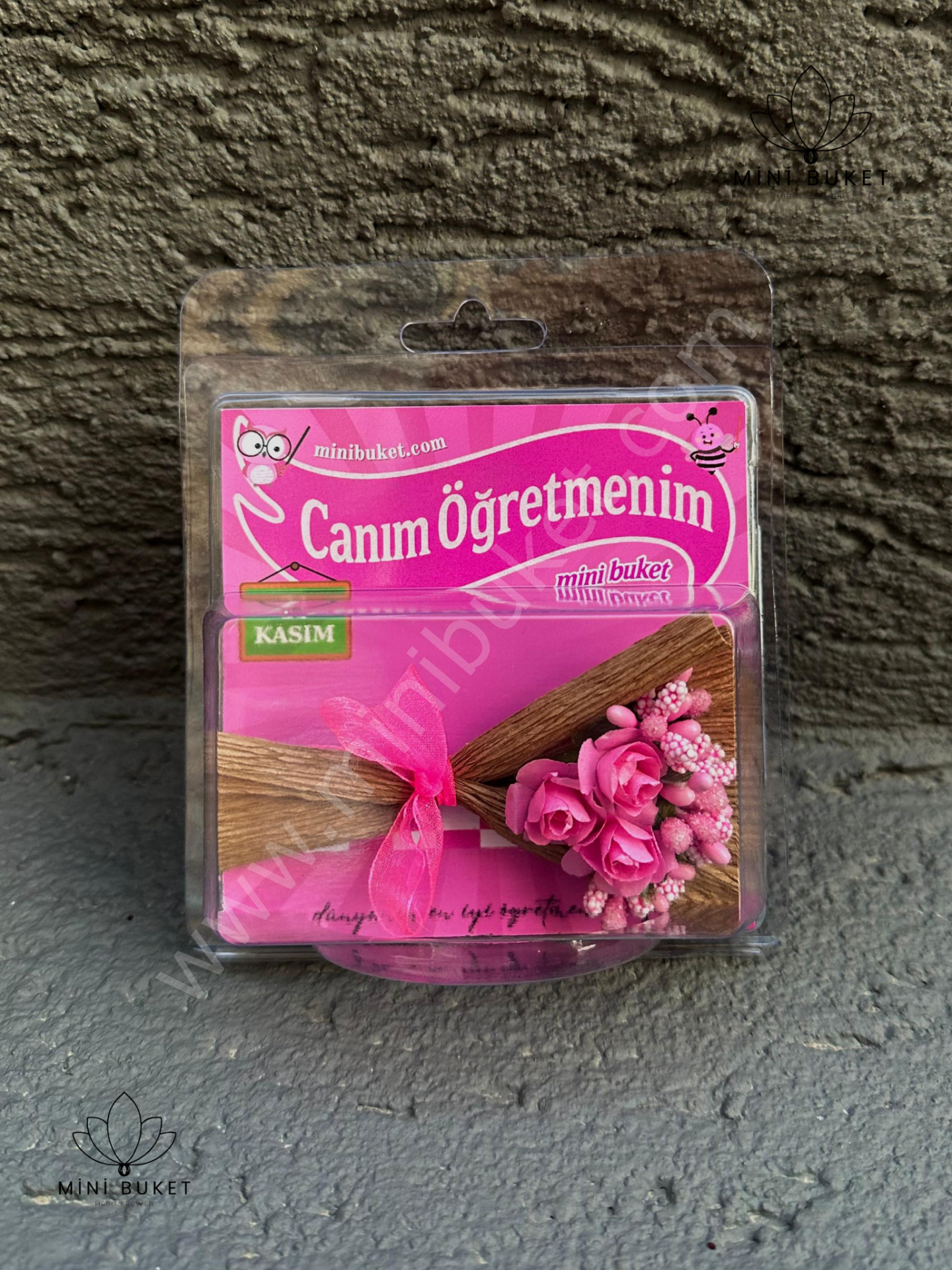 Öğretmenler Günü Hediyesi Love Flowers Pembe Çiçek Buketi