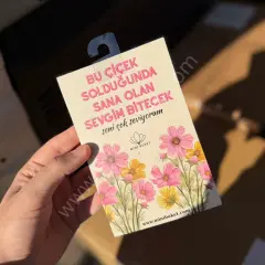 Solmayan Mini Buket - Bu Çiçek Solana Kadar Seni Seveceğim